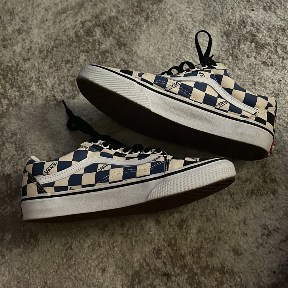 Vans Sneakers - Picture 4 of 6